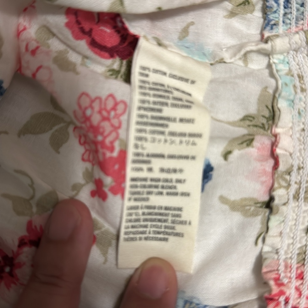 Abercrombie and Fitch Floral off the shoulder key hole Women's Top Large - Picture 11 of 11